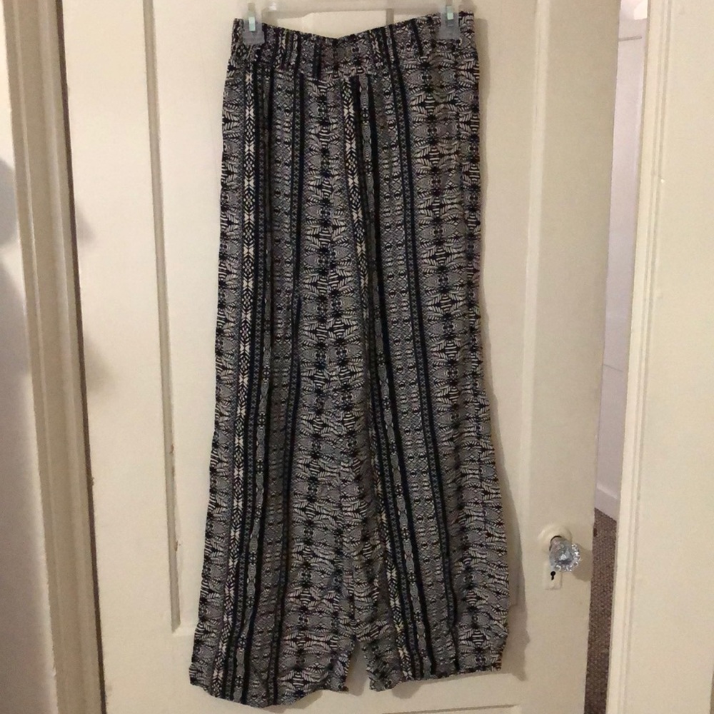 Flowy Forever 21 pants.